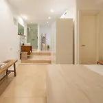 Namaste Boutique Mykonos * Tourlos