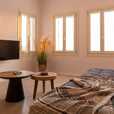 Namaste Boutique Mykonos Tourlos