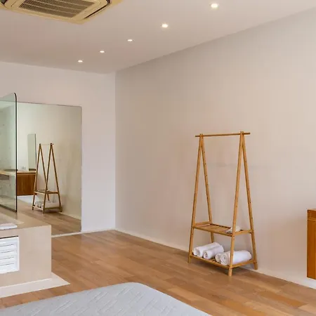 Namaste Boutique Mykonos Tourlos